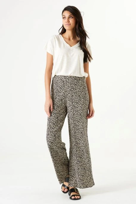 Pantalon Fluide GARCIA Black 6 Pantalon Fluide GARCIA Black – Image 4