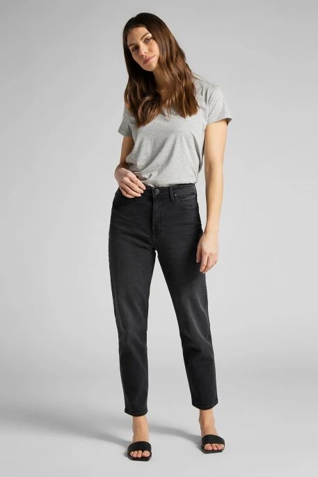 Jean LEE CAROL Captain Black 3 Jean LEE CAROL Captain Black