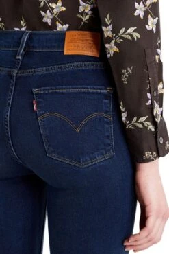 Levis Jean LEVI'S® 724™ STRAIGHT Bogota Sassafra 9 Levis Jean LEVI'S® 724™ STRAIGHT Bogota Sassafra -Magasin De Vêtements De Mode Pour Femmes levis 18883 01 05 5