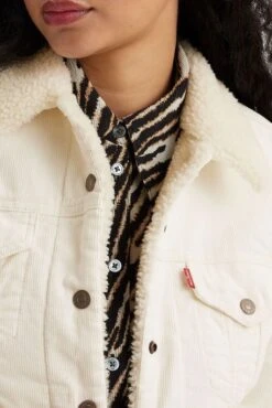 Levis Sherpa En Velours LEVI'S® TRUCKER Gardenia -Magasin De Vêtements De Mode Pour Femmes levis 36136 00 67 5