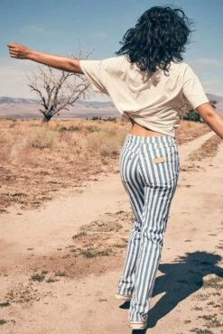 Tee Shirt WRANGLER GIRLFRIEND Vintage -Magasin De Vêtements De Mode Pour Femmes wrangler 112351917 2