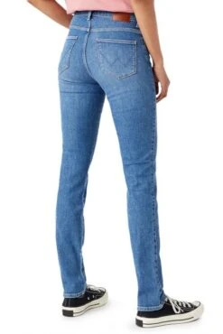 Jean WRANGLER TINA SLIM Way Out -Magasin De Vêtements De Mode Pour Femmes wrangler 26l xr 44t 3